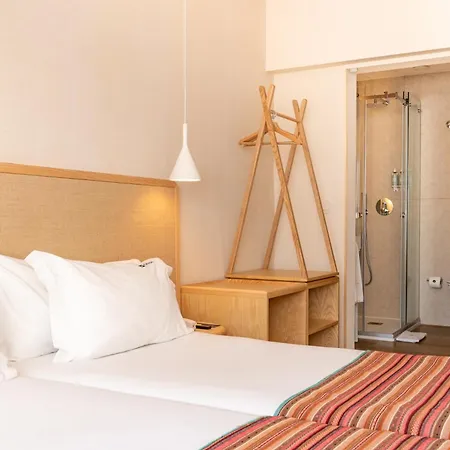 Flh Hotel 3*
